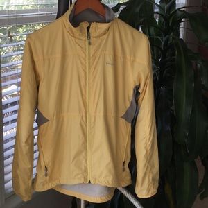 Patagonia windbreaker